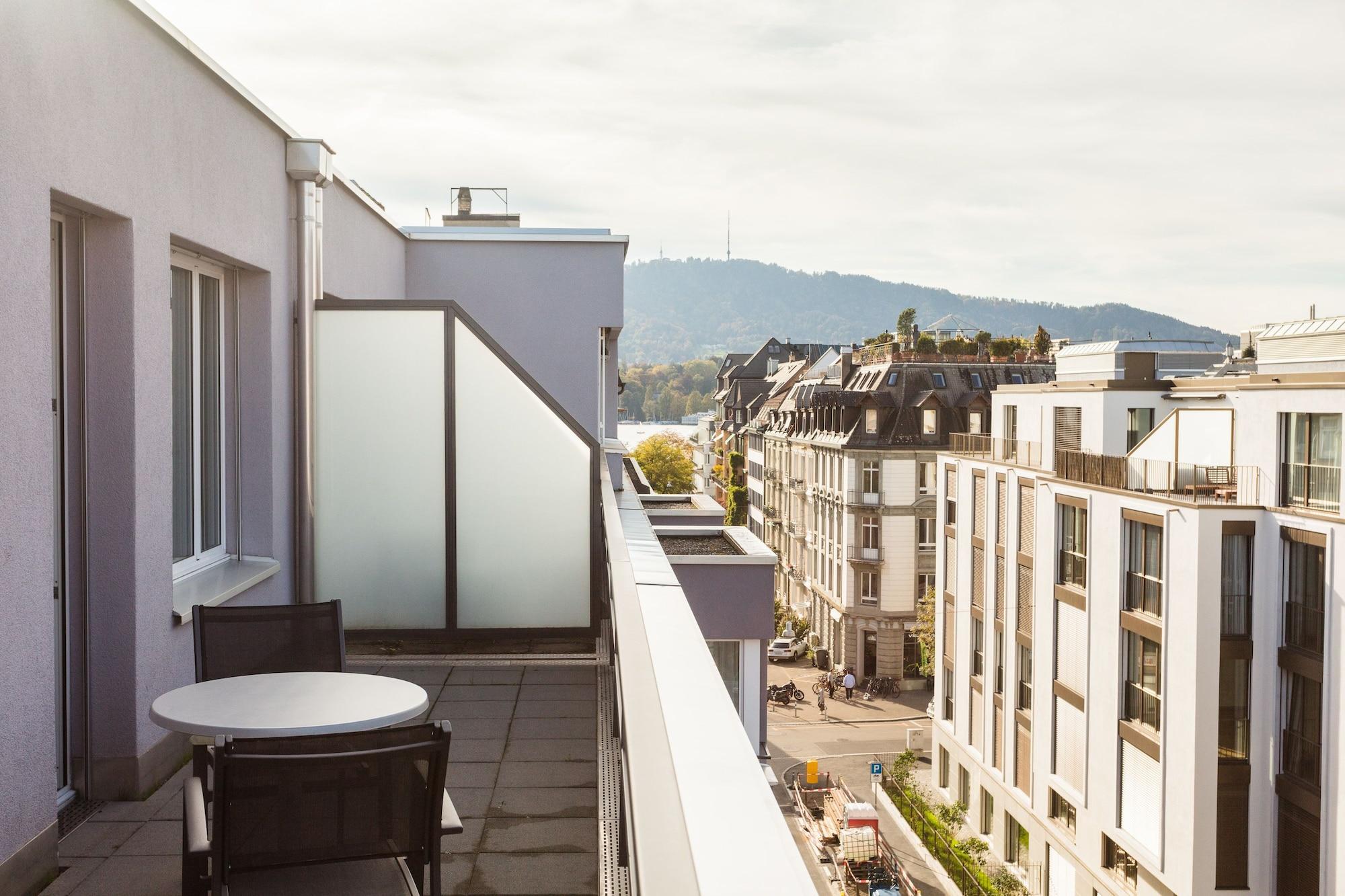 Ema House Serviced Seefeld Apartemen *