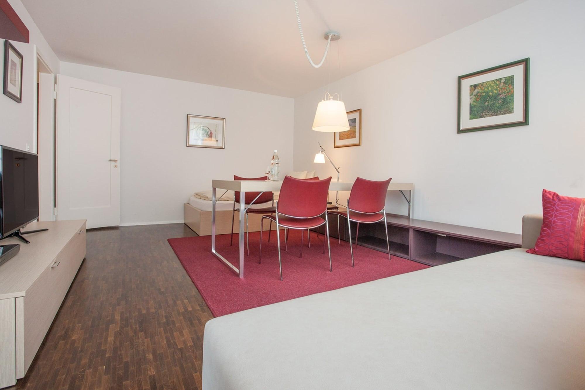 Apartemen Ema House Serviced Seefeld *